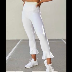 FP Movement Size XS Sanctuary Ruffle Leggings